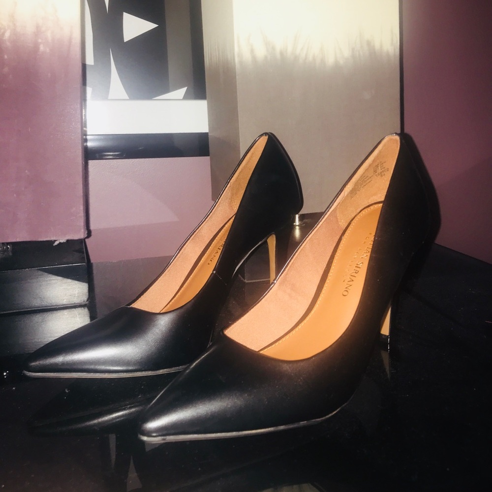 Christian Siriano Black Pointed Toe Heels